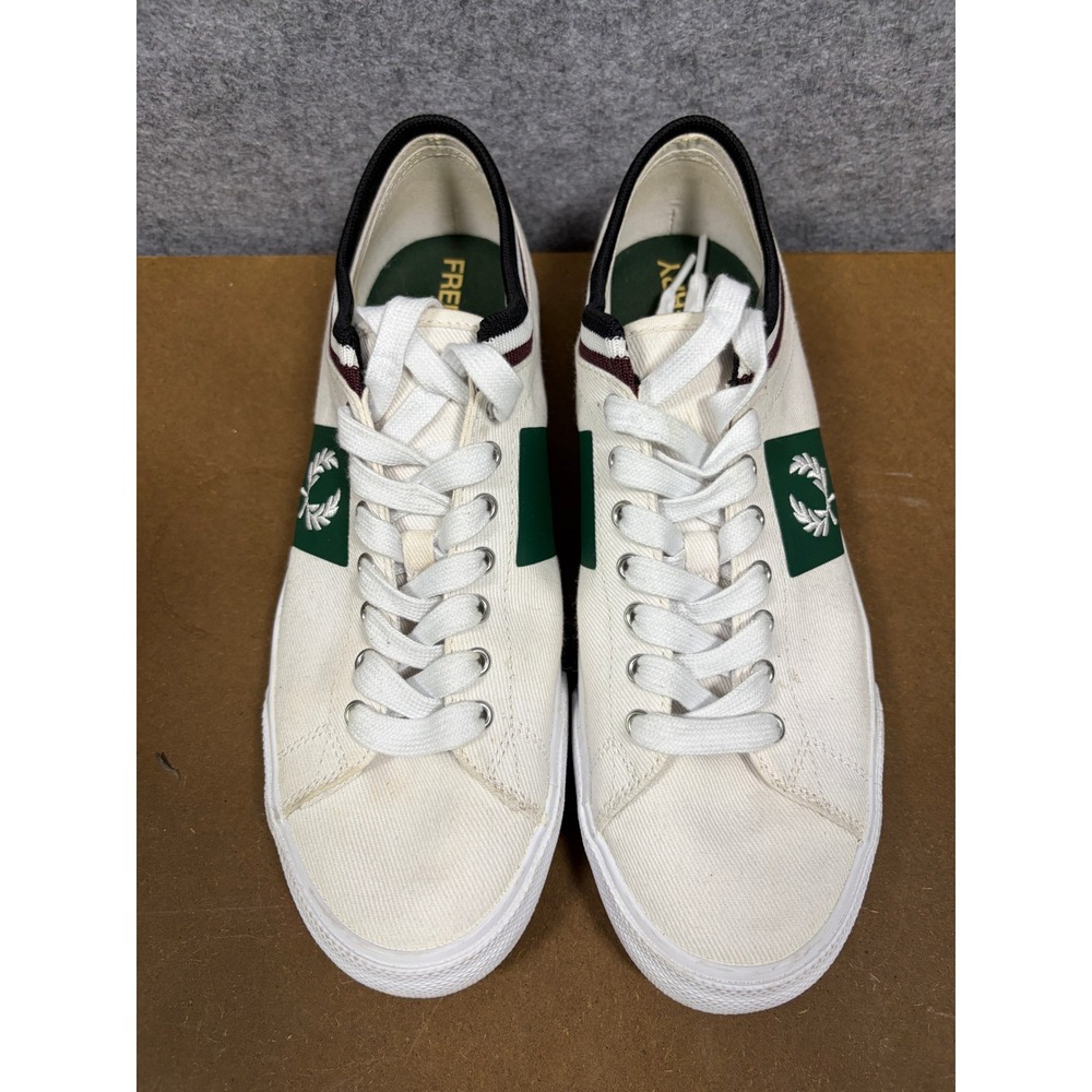 Fred Perry B7106/183 Mens White Canvas Green Laurel Wreath Sneakers Size US 8